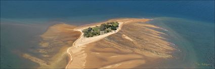 Round Island - Great Sandy Strait - Fraser Island - QLD (PBH4 00 17982)